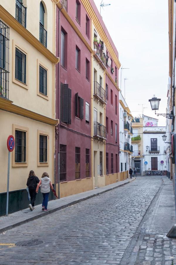 Bordador Apartment Seville Exterior photo