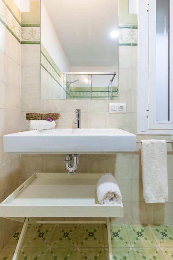 Bordador Apartment Seville Exterior photo